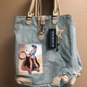 Vintage Addiction Tote Travel Gym Bag
